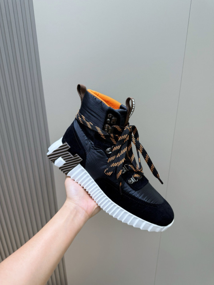 HER*MES SNEAKER HM1028-147
