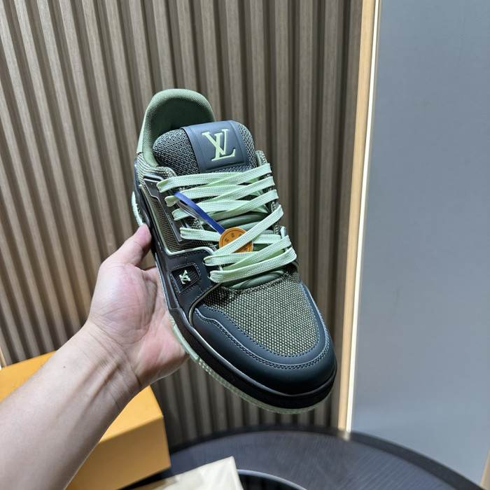 1V TRAINER 1V0425-628