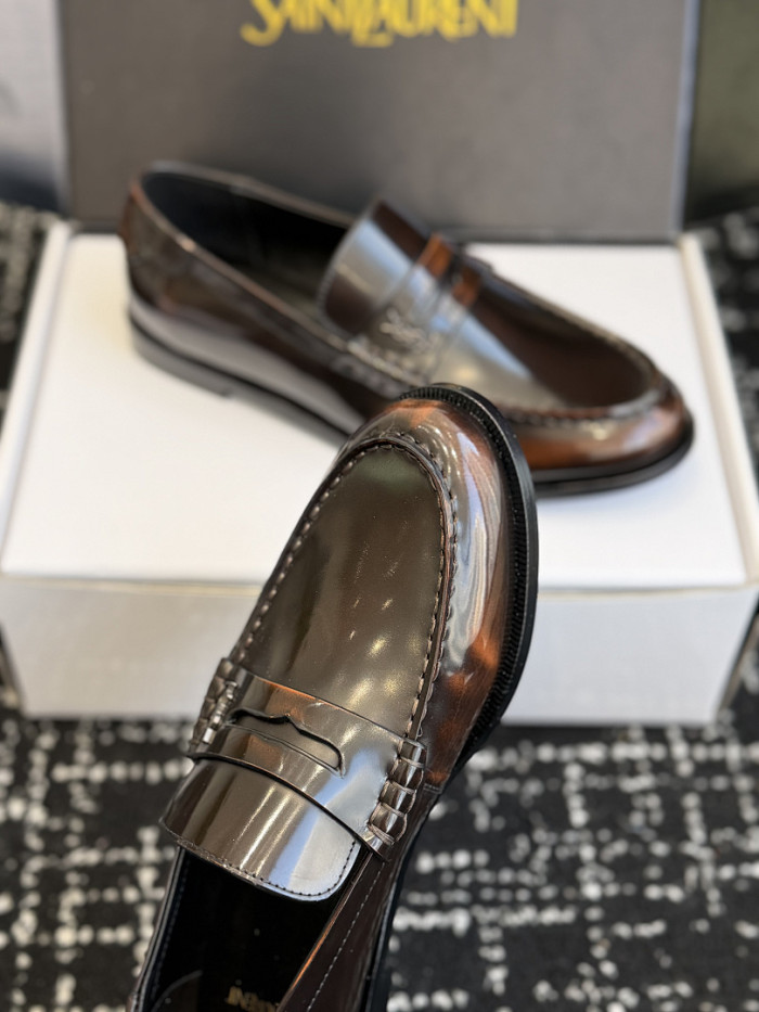 Y51 LOAFERS T0425-164