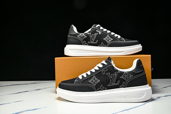 1V SHOES 1VS05