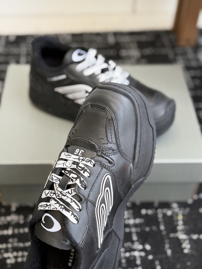 BLCG Sneaker BS0002