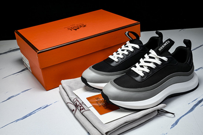 HER*MES SNEAKER HM1028-180