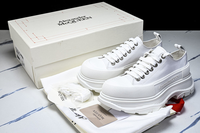 A1EXANDER M*QUEEN SNEAKERS WHGP7-44