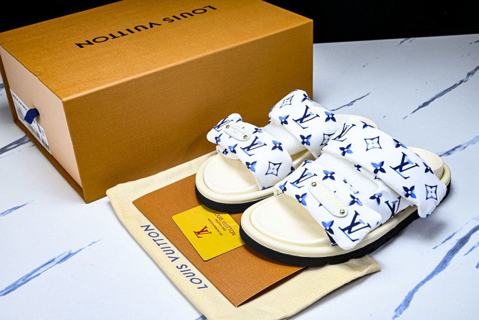 1*V SLIPPERS 11V0107-113