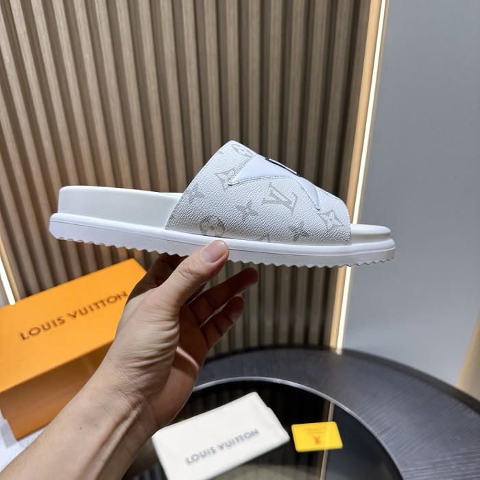1*V SLIPPERS 11V0107-115