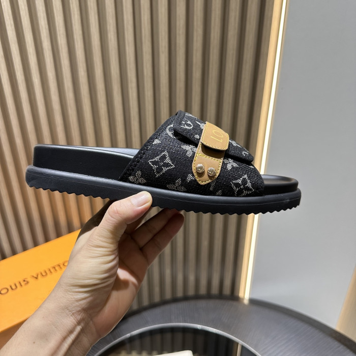 1*V SLIPPERS 11V0107-117