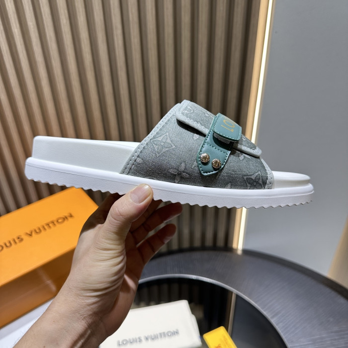 1*V SLIPPERS 11V0107-118