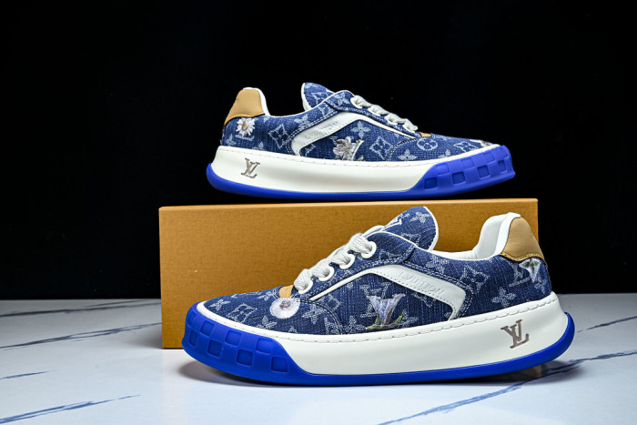 1V SHOES 1VS53
