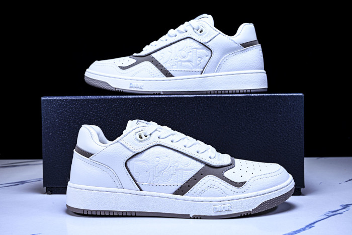 D10R B27 SNEAKERS BNOP235-111