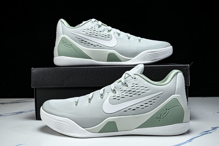 Nike Kobe 9 Elite Low EM Protro 