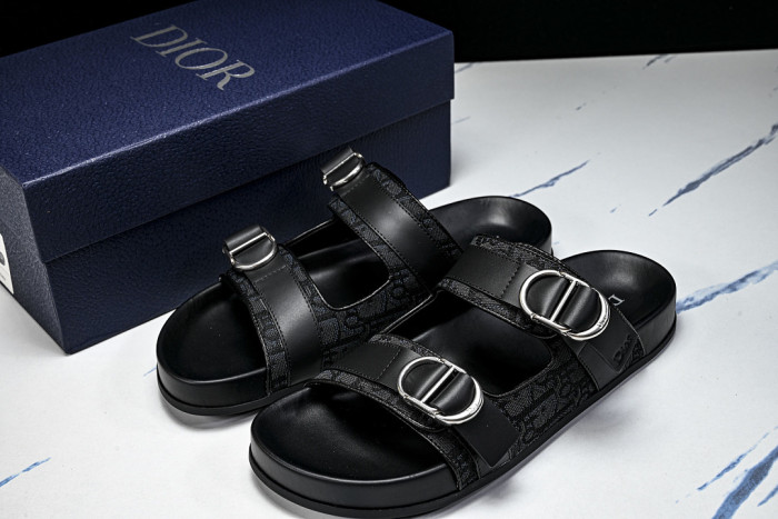 D10r SLIPPERS DS258-092