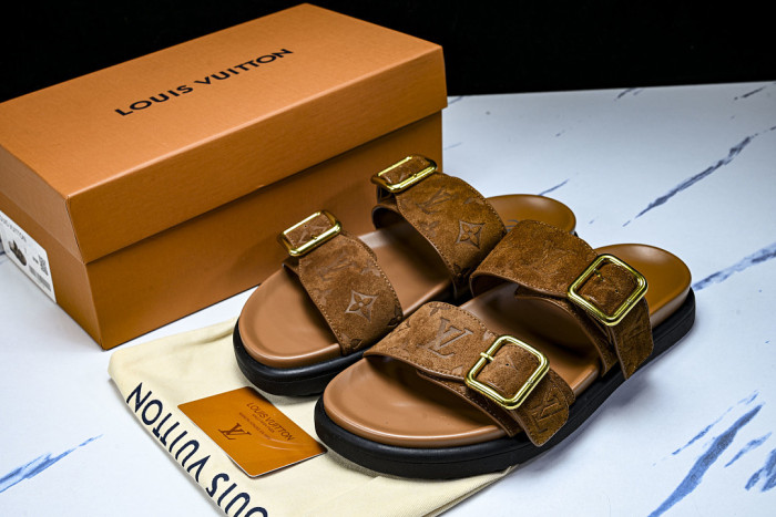 1*V SLIPPERS 11V0107-120