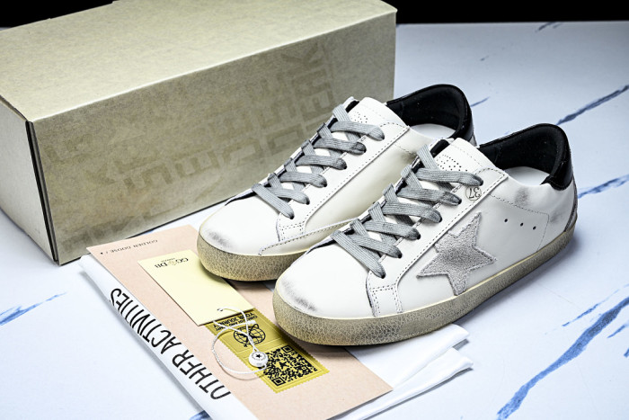 G01den G003e SNEAKERS GGS00030