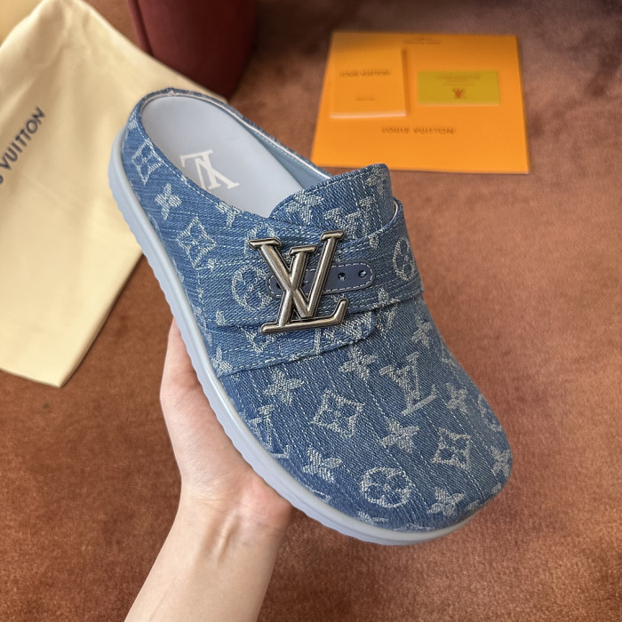 1*V SLIPPERS 11V0107-156