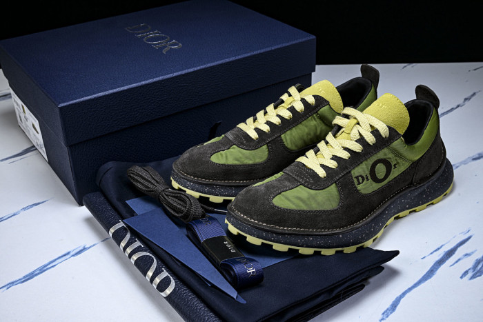 D10R Sneaker D897-238