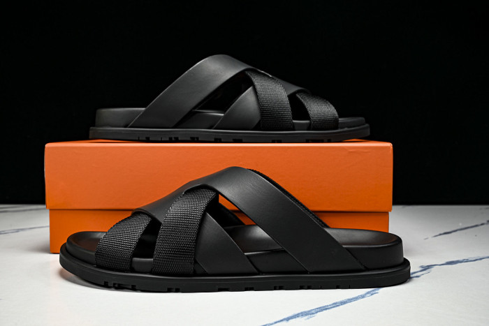 He*mes Slide CU526-2201