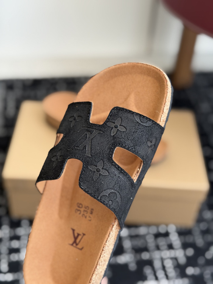 1*V SLIPPERS 11V0107-138