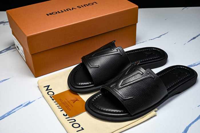 1*V SLIPPERS 11V0107-146