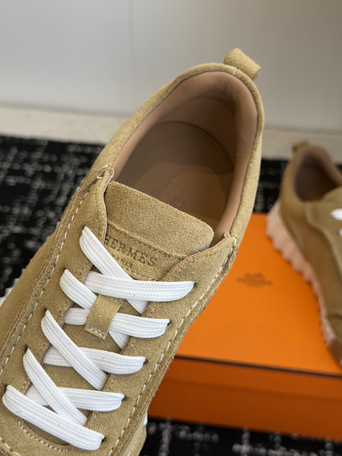 HER*MES SNEAKER HM1028-216