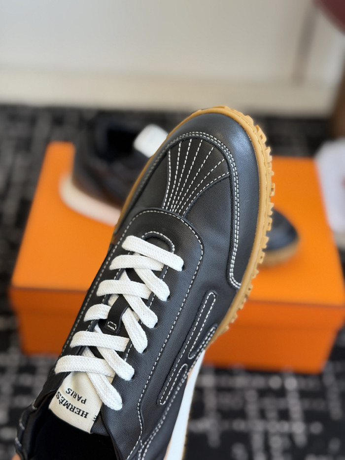 HER*MES SNEAKER HM1028-223