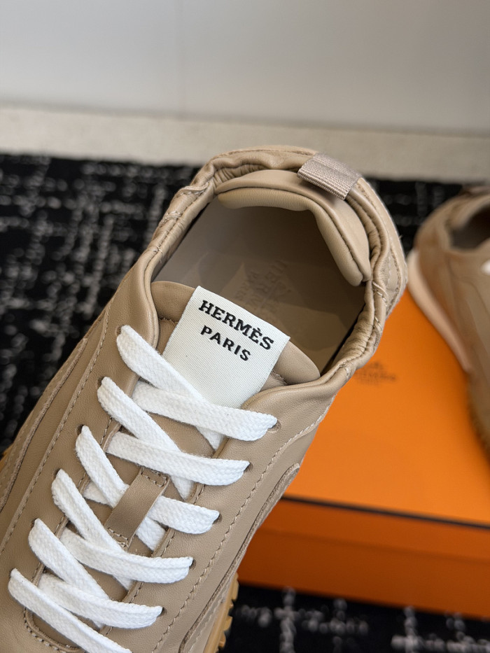 HER*MES SNEAKER HM1028-224