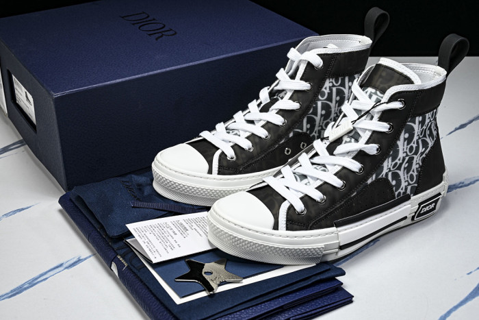 D10R B23 Sneakers DR1256-5602