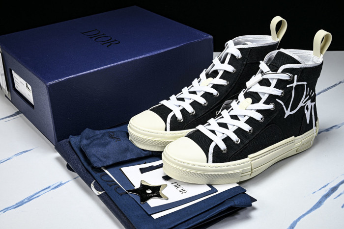 D10R B23 Sneakers DR1256-5617