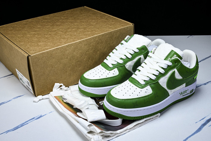 1V X Nike Air Force 11V0425-549
