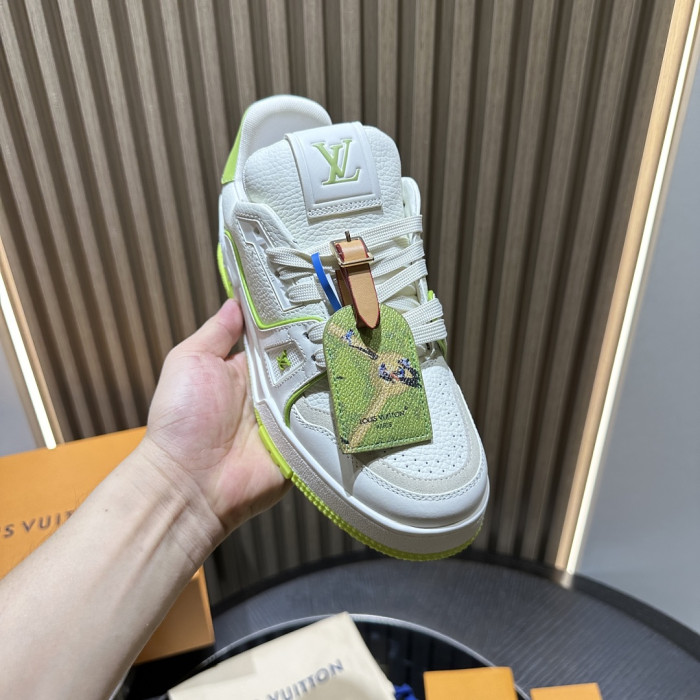 1V TRAINER 1VTR164