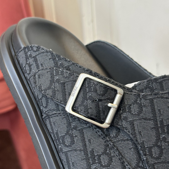 D10r SLIPPERS DS258-114