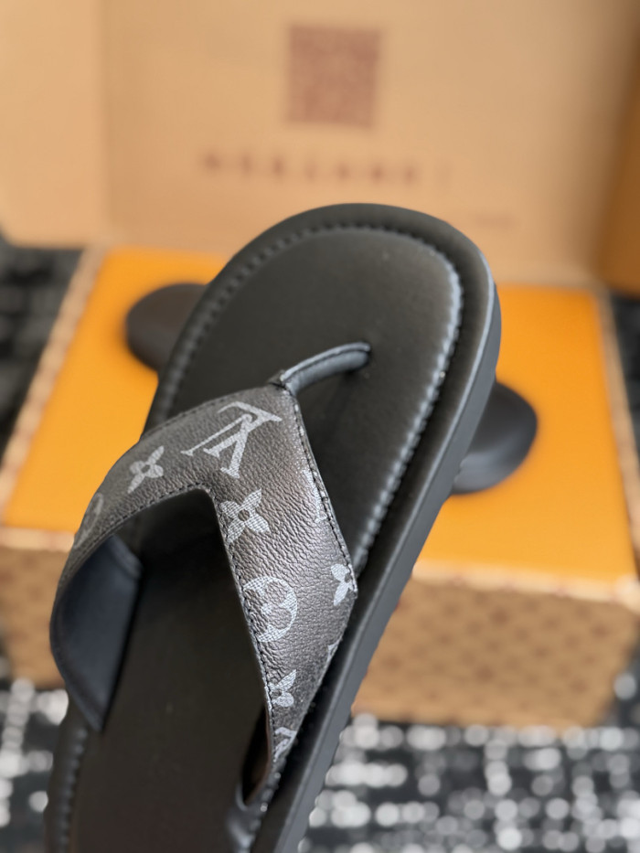 1*V SLIPPERS 11V0107-168