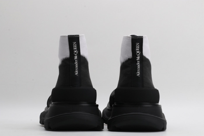 A1exa*der Mcqv*en SNEAKERS HIGH