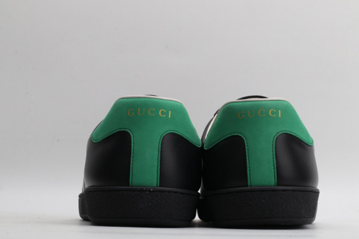gucc low-top black ace interlocking g leather sneaker