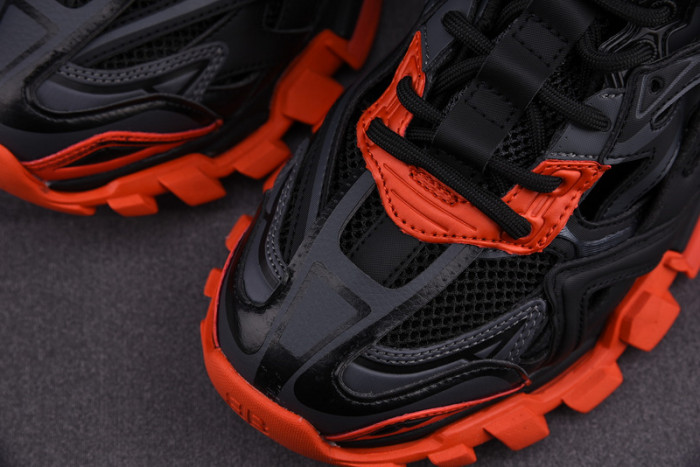 blcg track.2 dark grey orange 570391 w2gn1 2002