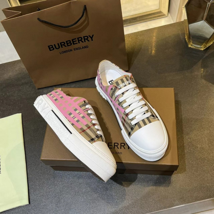 bby sneaker by0030