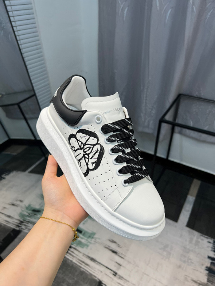 A1EXANDER M*QUEEN SNEAKERS WHGP7-141