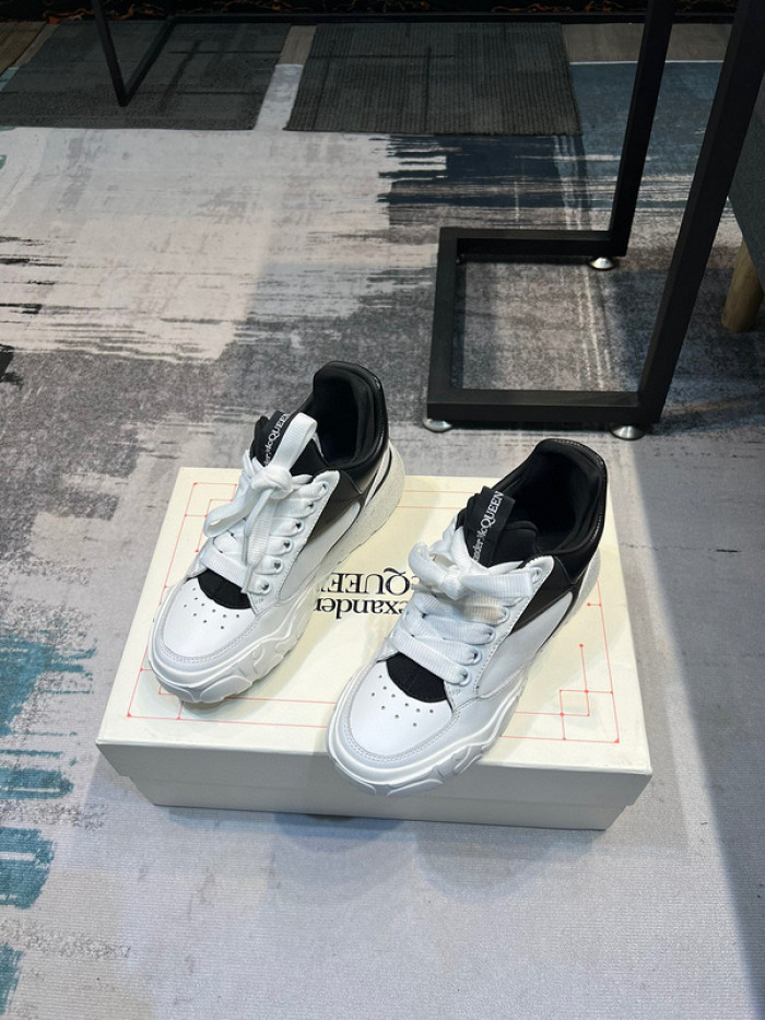 A1EXANDER M*QUEEN SNEAKERS WHGP7-153