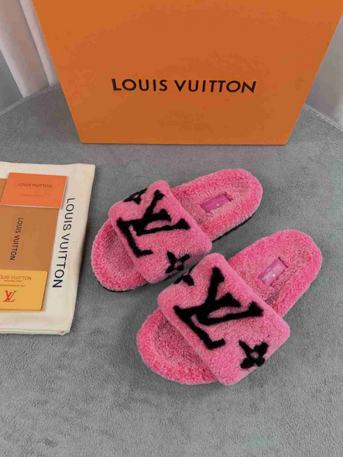 1*V SLIPPERS 11V0107-005