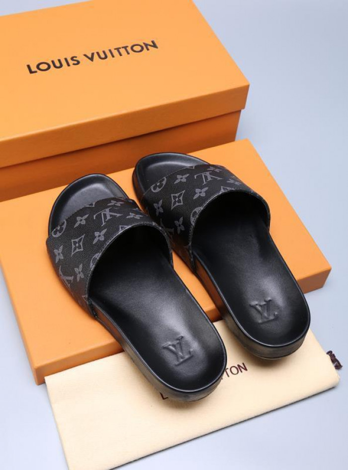 1*V SLIPPERS 11V0107-038