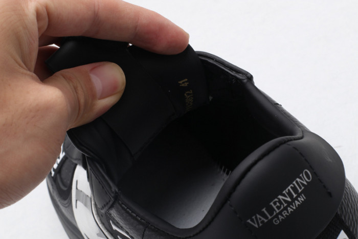 v*lentino sneakers va639-205