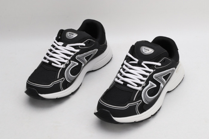 d10r b30 sneakers