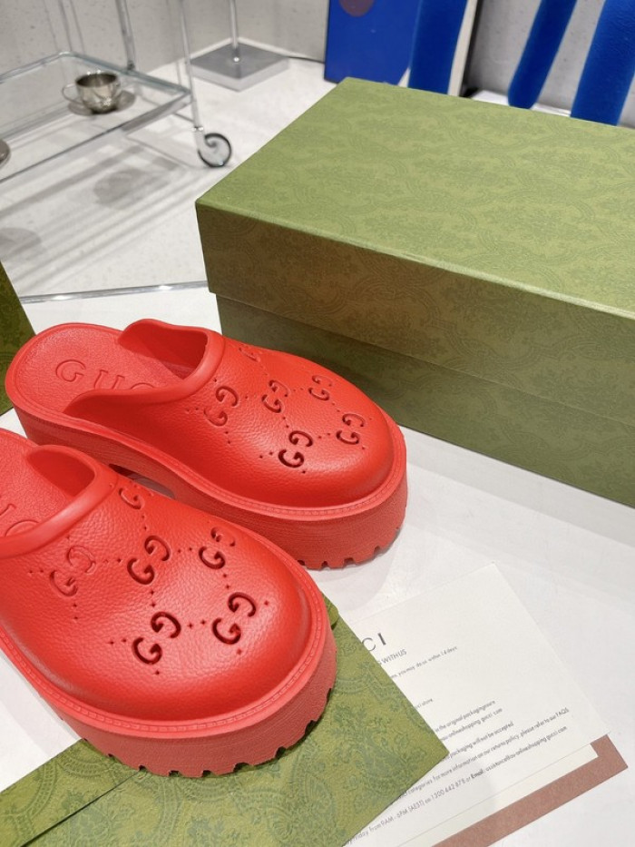 gucc slippers