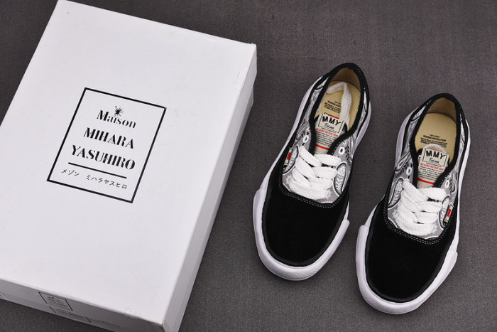 maison mihara yasuhiro my01-033