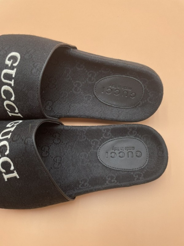 gucc slippers