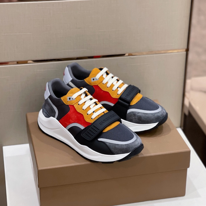 bby sneaker