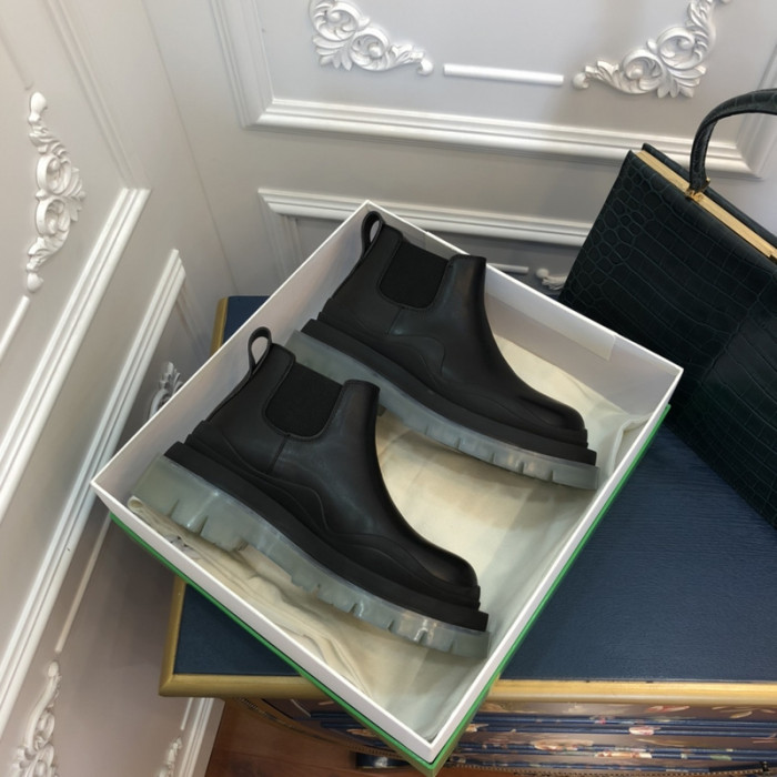 Bo*te*ga ve*ne*ta sneaker