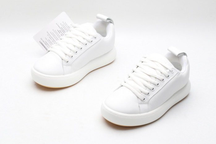 Bo*te*ga ve*ne*ta sneaker