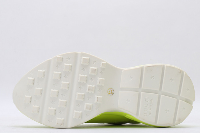gucc trainer sneaker gu028