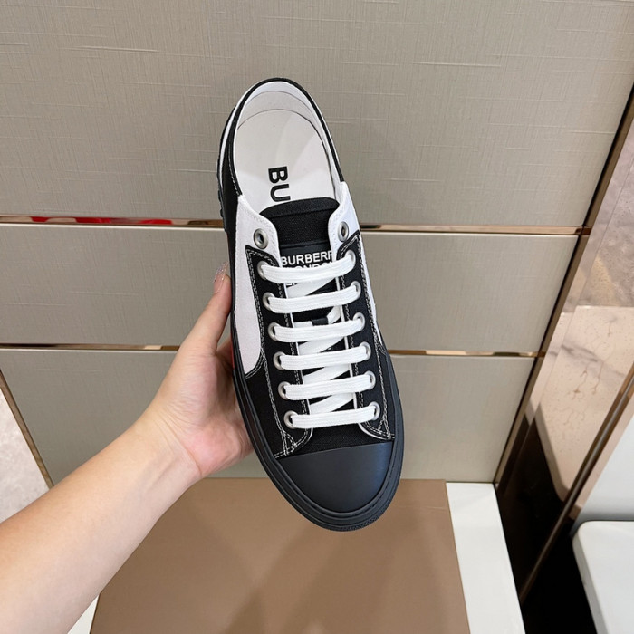 bby sneaker by0015