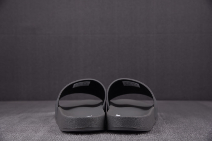 blcg slippers